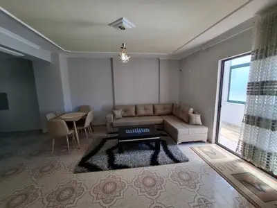 Apartment 2+1 for rent in Tregu i Përditshëm i Fruta Perimeve, Durrës, 90 m². Photo 2 of 9