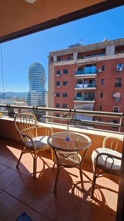 Apartament 2+1 në shitje në Sheshi Skënderbej, Tiranë, 110 m²
