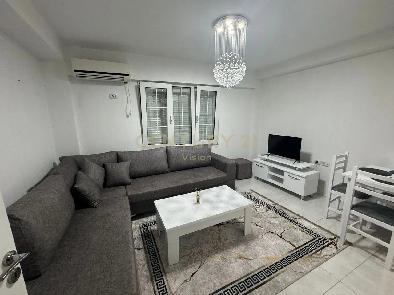 Apartment 2+1 for rent in 3 Heronjte, Shkodër, 70 m². Photo 1 of 5