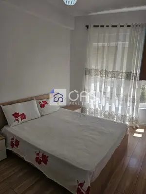 Appartamento 2+1 in affitto ad Ali Demi, Tirana, 85 m². Foto 2 di 5