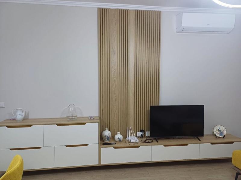 Apartament 1+1 me qera në Rruga Xhebrahimi, Tiranë, 70 m². Foto 2 nga 9