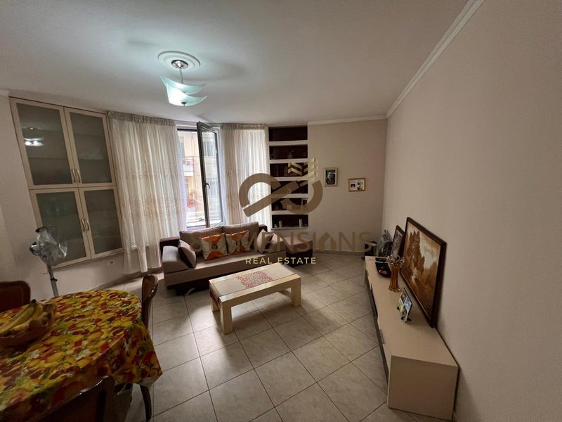 Apartament 1+1 në shitje në Rruga e Elbasanit, Tiranë, 87 m². Foto 4 nga 9