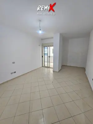 Apartament 2+1 me qera në Rruga Mujo Ulqinaku, Durrës, 120 m². Foto 4 nga 9