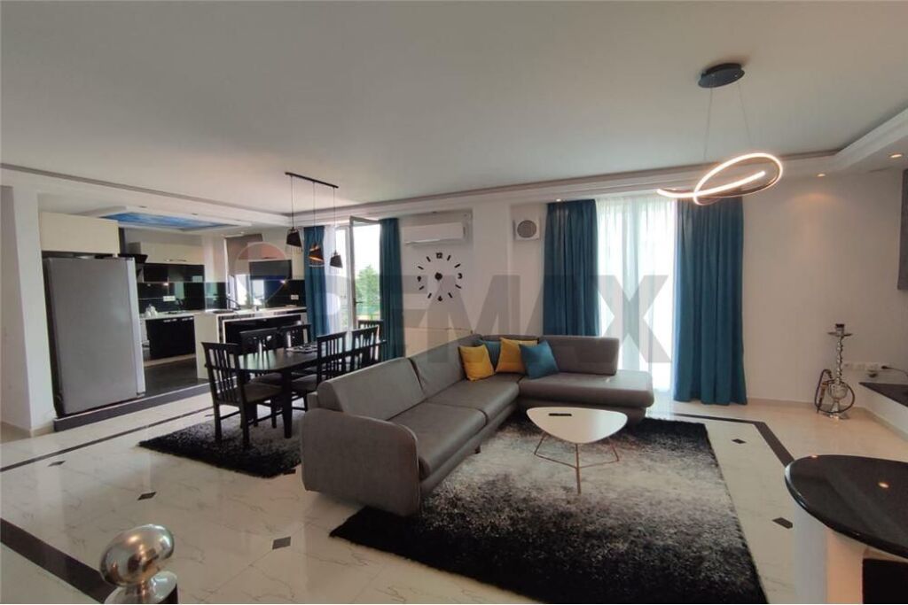 Dupleks me qera në Rruga e Kavajës, Tiranë, 207 m². Foto 2 nga 3