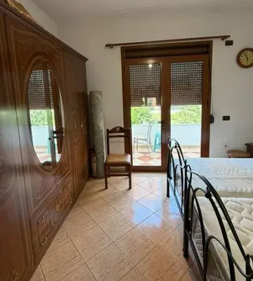 Shtëpi private 3+1 me qera në Astir, Tiranë, 130 m². Foto 3 nga 3