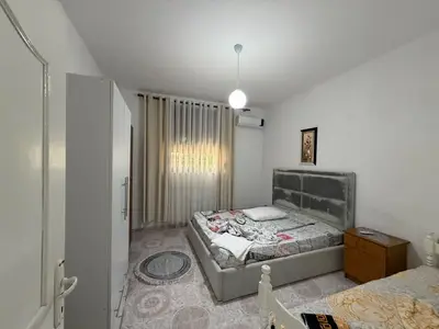 Apartament 1+1 me qera në Plazh, Durrës, 50 m². Foto 3 nga 7
