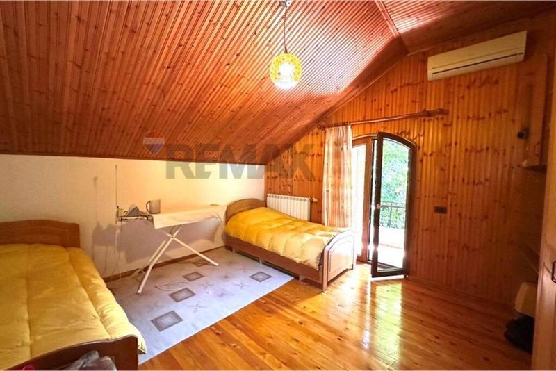 Vilë me qera në Fresku, Tiranë, 1 000 m². Foto 6 nga 12