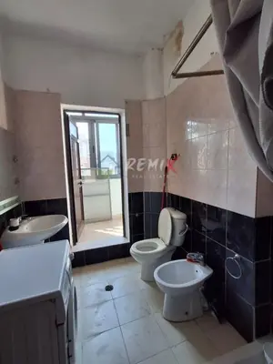 Apartament 1+1 në shitje në Sheshi Pranvera, Durrës, 45 m². Foto 8 nga 9