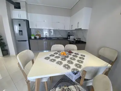 Villa in affitto a TEG, Tirana, 500 m². Foto 3 di 9
