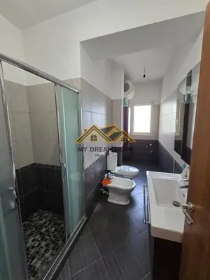 Apartment for sale in Qendër, Durrës, 194 m². Photo 3 of 12