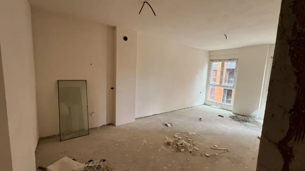 Apartament 2+1 në shitje në Babrru, Kamëz, 102 m². Foto 1 nga 8