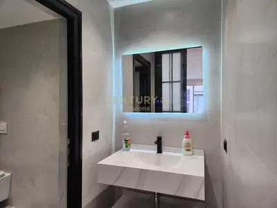 Zyrë në shitje në Ish Kombinati, Vlorë, 121 m². Foto 9 nga 10