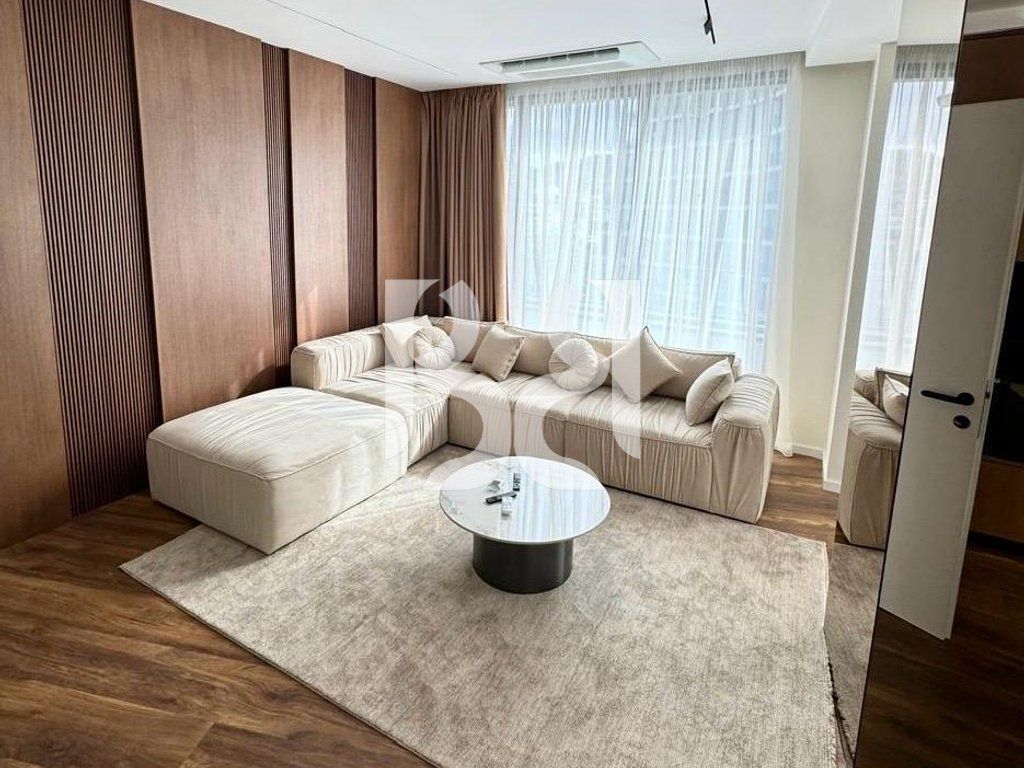 Appartamento 3+1 in affitto a Liqeni i Tiranës, Tirana, 161 m². Foto 1 di 3