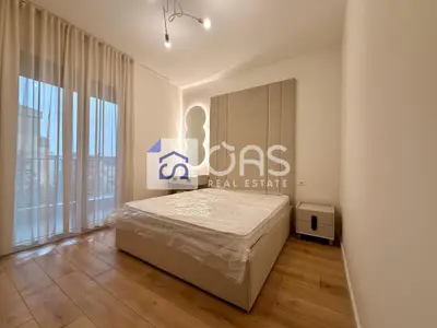 Apartament 1+1 me qera në Komuna e Parisit, Tiranë, 62 m². Foto 9 nga 9