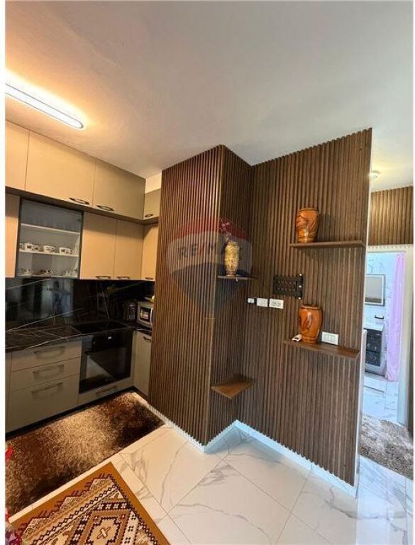 Apartment for sale in Porcelan, Tirana, 75 m². Photo 1 of 3
