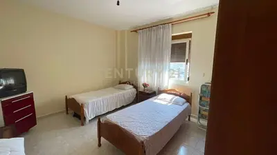 Appartamento 3+1 in affitto a Tregu Perditshem i Fruta Perimeve, Durazzo, 138 m². Foto 6 di 12