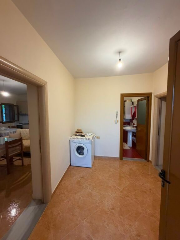 Shtëpi private në shitje në Rruga 40 Shenjtorët, Sarandë, 250 m². Foto 1 nga 10