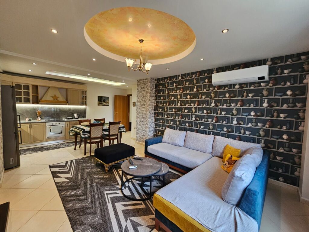 Apartment for rent in Rruga e Elbasanit, Tirana, 98 m². Photo 1 of 3