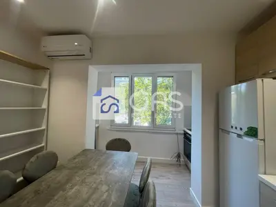 Apartament 1+1 me qera në Harry Fultz, Tiranë, 55 m². Foto 3 nga 9