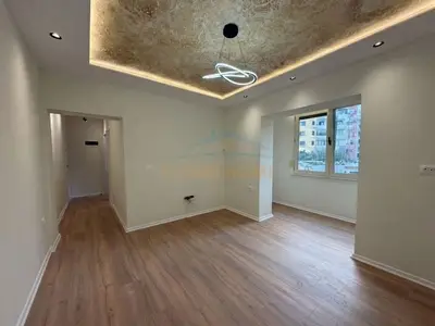 Apartament 1+1 në shitje në Rruga Asim Vokshi, Tiranë, 46 m². Foto 3 nga 9