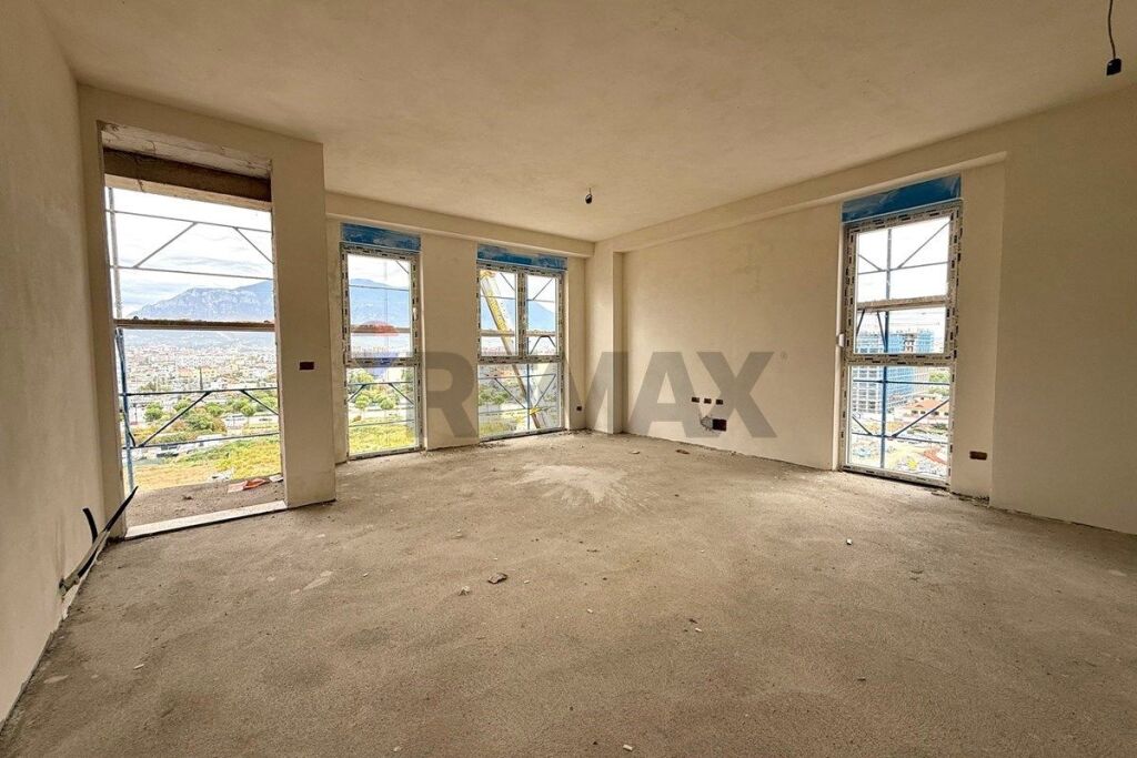 Appartamento in vendita a Bulevardi i Ri, Tirana, 124 m². Foto 3 di 3