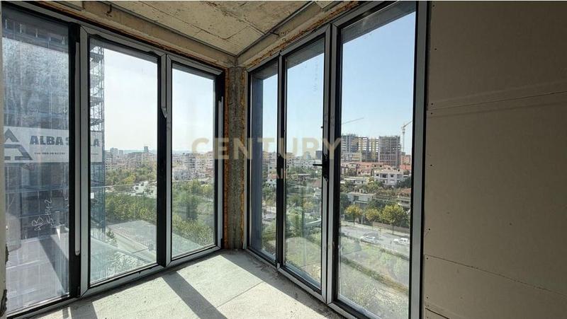 Appartamento 2+1 in vendita a Bulevardi Bajram Curri, Tirana, 111 m²