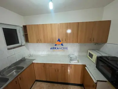 Apartament 2+1 në shitje në Liceu Artistik Jordan Misja, Tiranë, 80 m². Foto 2 nga 6