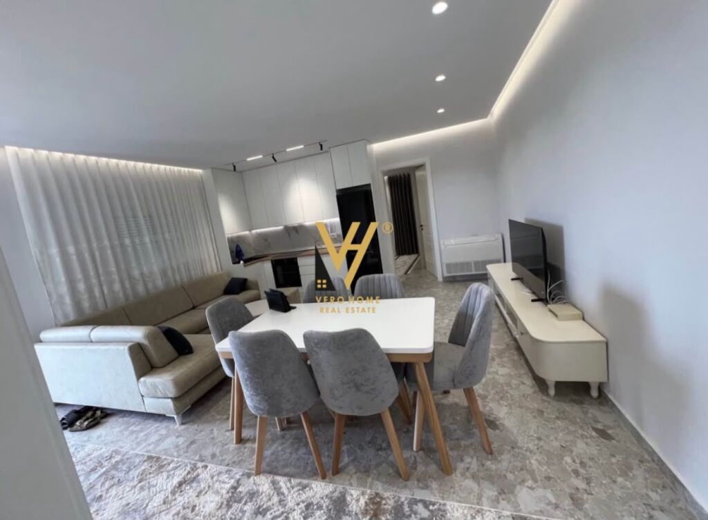 Shtëpi private 2+1 me qera në Sauk, Tiranë, 350 m². Foto 2 nga 3