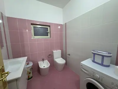 Shtëpi private 2+1 me qera në Plazh, Durrës, 131 m². Foto 6 nga 8