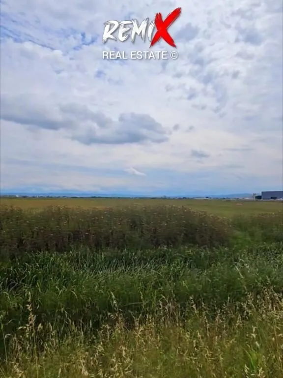 Tokë në shitje në Sektori Rinia, Durrës, 10 000 m². Foto 1 nga 3