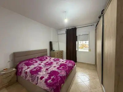 Apartament 1+1 me qera në Ish-URT, Durrës, 55 m². Foto 5 nga 7