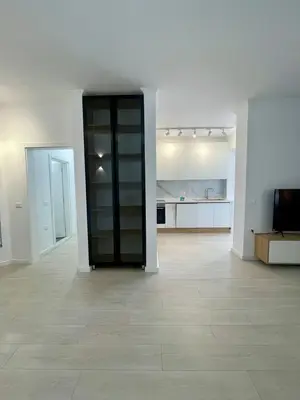 Apartament 1+1 me qera në Rruga Sami Frashëri, Tiranë, 80 m². Foto 3 nga 7