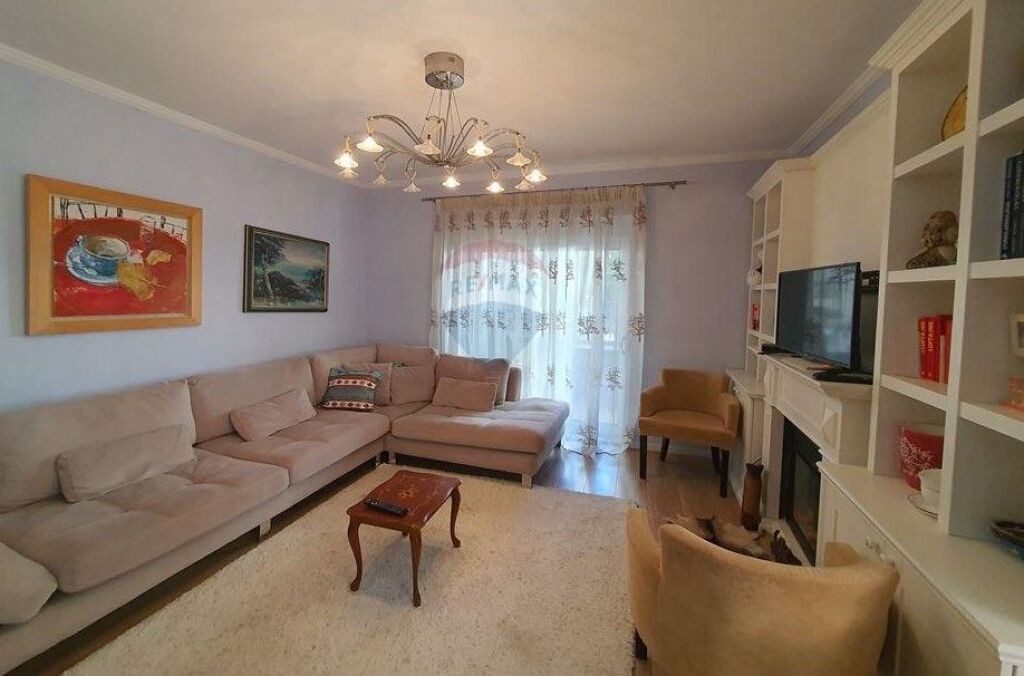 Apartment 2+1 for rent in Myslym Shyri, Tirana, 108 m². Photo 1 of 3