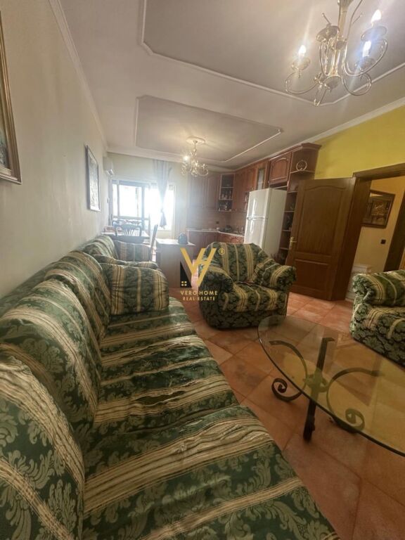 Apartament 3+1 në shitje në Blloku, Tiranë, 117 m²