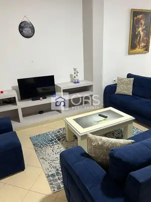 Apartament 1+1 me qera në 5 maj, Tiranë, 60 m². Foto 2 nga 3