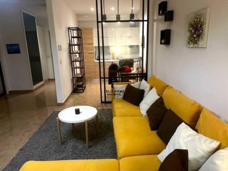 Apartament 1+1 me qera në Sheshi Italia, Tiranë, 100 m²