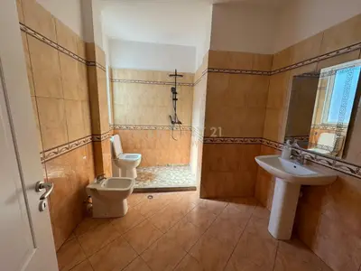 Apartment 2+1 for sale in Lagja nr.6, Durrës, 126 m². Photo 7 of 11
