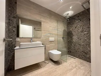 Apartament 1+1 në shitje në Rruga Asim Vokshi, Tiranë, 46 m². Foto 6 nga 9