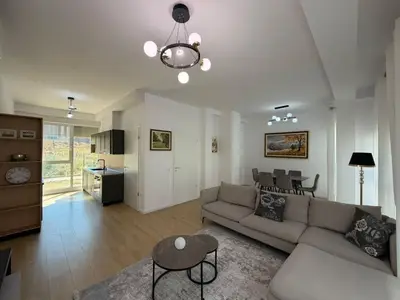 Villa in affitto a Tirana, 252 m². Foto 3 di 12