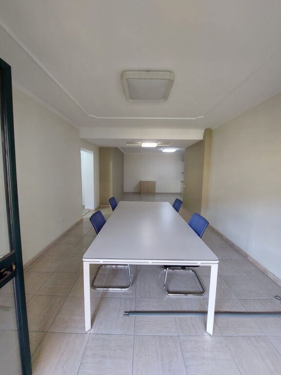 Commercial space for rent in Blloku, Tirana, 200 m². Photo 1 of 3