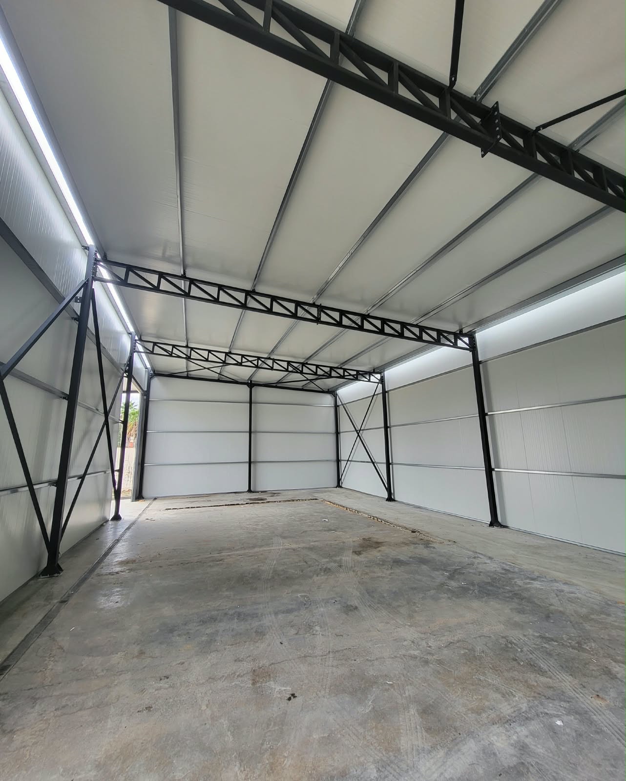Warehouse for rent in Prush, Tirana, 100 m². Photo 1 of 1