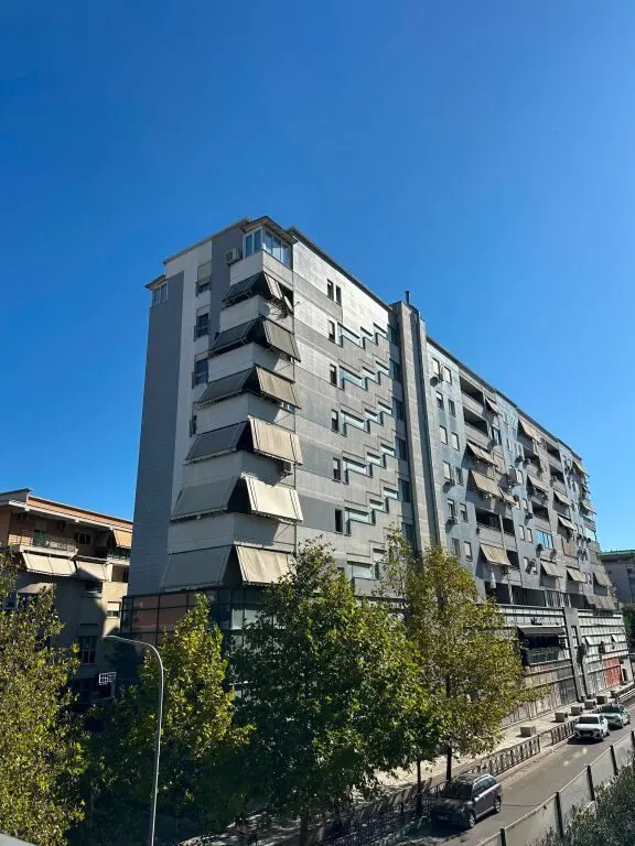 Apartament 2+1 në shitje në Komuna e Parisit, Tiranë, 115 m²