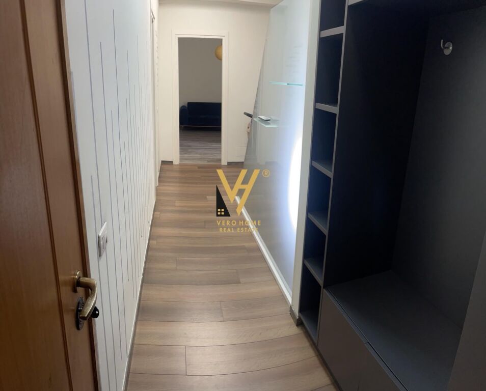 Zyrë me qera në Rruga e Kavajës, Tiranë, 69 m². Foto 3 nga 3