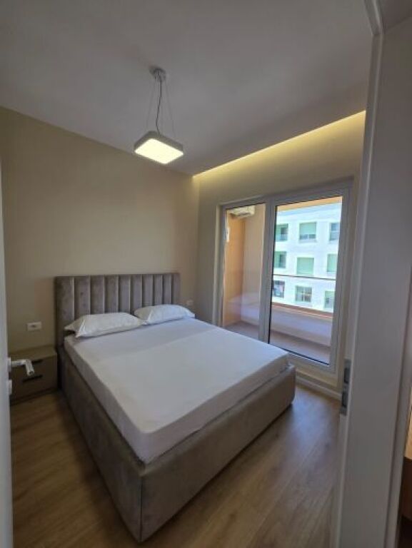 Apartment 1+1 for rent in Ali Demi, Tirana, 70 m². Photo 3 of 3