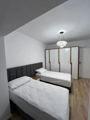 Appartamento 2+1 in affitto a 21 Dhjetori, Tirana, 100 m². Foto 3 di 7