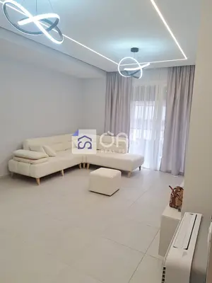 Apartament 2+1 me qera në 5 Maj, Tiranë, 82 m². Foto 2 nga 3