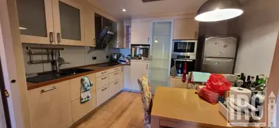 Apartament 3+1 me qera në Bulevardi Zhan D’Ark, Tiranë, 170 m². Foto 4 nga 10
