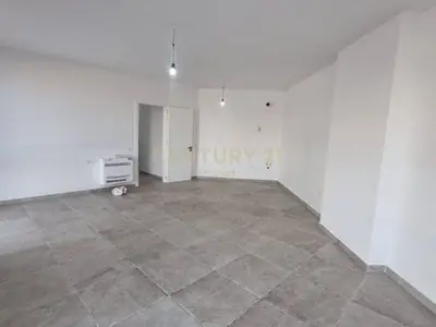 Apartament 2+1 me qera në Spitali QSUT, Tiranë, 96 m². Foto 4 nga 7