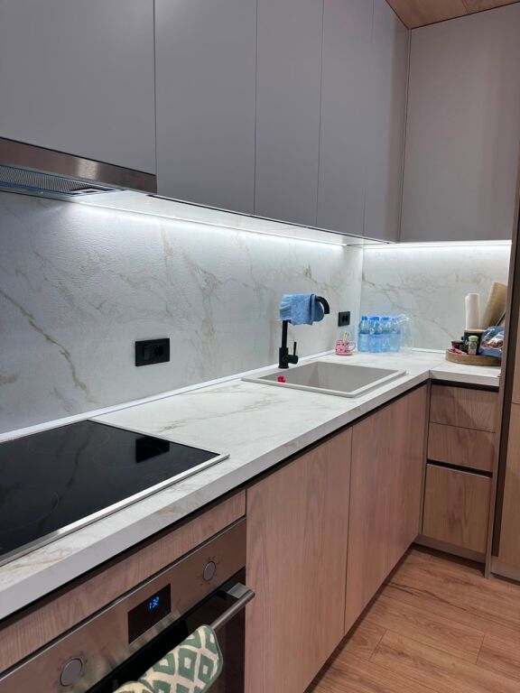 Appartamento 1+1 in affitto a Rruga Mine Peza, Tirana, 85 m². Foto 3 di 3