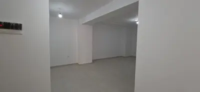 Apartament 3+1 në shitje në Tregu Industrial, Durrës, 124 m². Foto 9 nga 12